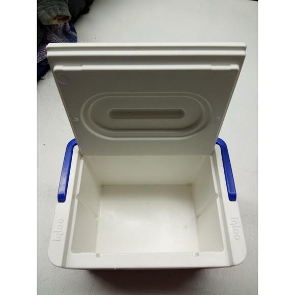 Igloo Polar Six Cooler Red White & Blue Handle Holds 6-Pack USA Made Year 2000 - Picture 3 of 3